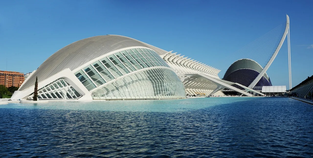Descubre la impresionante Torre de Quart en Valencia: un imprescindible en tu viaje de turismo por la ciudad