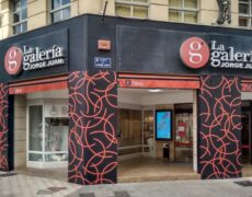 Descubre la experiencia de turismo de compras en la Galería Jorge Juan de Valencia